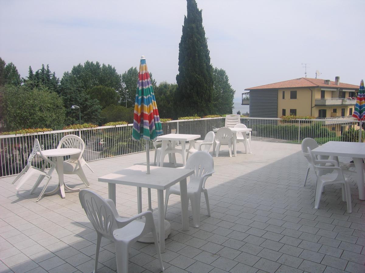 Residence Poggio Al Lago Sirmione Dış mekan fotoğraf