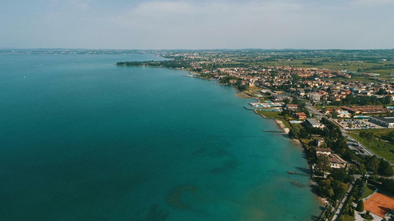 Residence Poggio Al Lago Sirmione Dış mekan fotoğraf